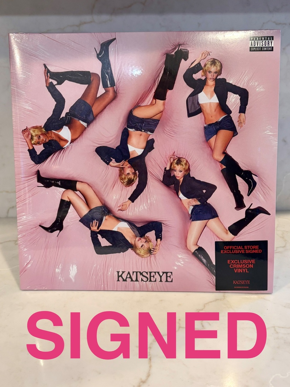 SIGNED & SEALED! KATSEYE Wild on Crimson Vinyl w/ Signed Postcard and Photocards